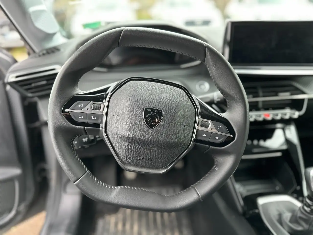 Peugeot 208 1.2 PureTech Allure 6