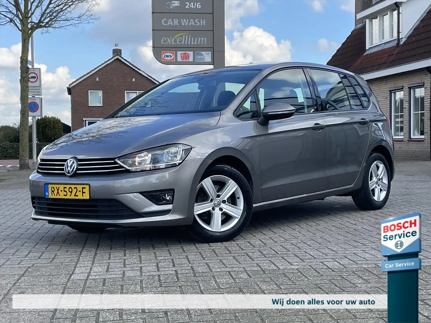 Volkswagen Golf Sportsvan 1.2 TSI Trendline / Stoelverwarming / Clima / Lich Šedá - 1