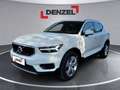 Volvo XC40 T3 Momentum Geartronic Weiß - thumbnail 1