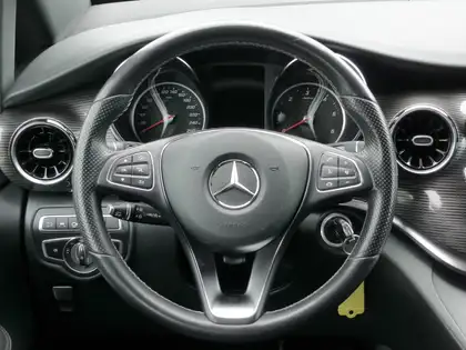 Annonce voiture d'occasion Mercedes-Benz V - CARADIZE
