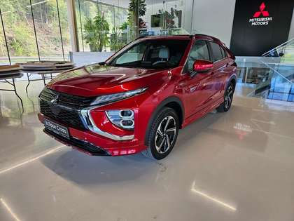 Mitsubishi Eclipse Cross Eclipse Cross 2,4 PHEV 4WD Diamond 220V