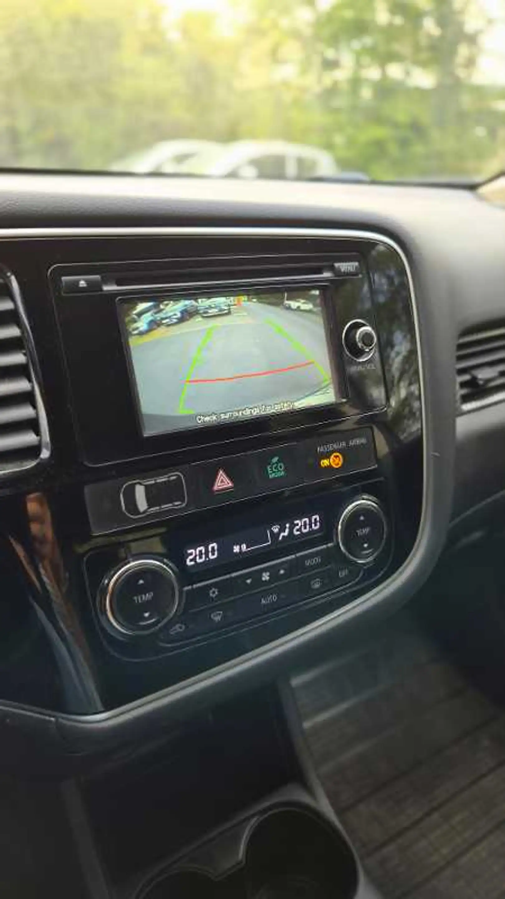 Mitsubishi Outlander 2.0 Klassik Kollektion 2WD SR*WR*AHK — photo 3