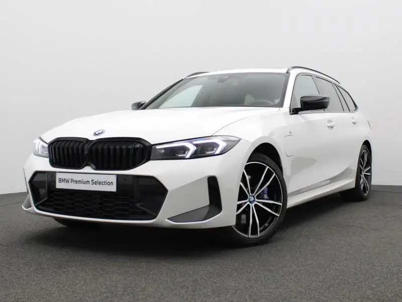 BMW 330