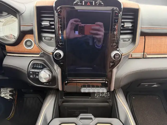 Dodge RAM 1500 LONGHORN LIMITED – 5.7 V8 HEMI Crew Cab Sho Ansicht 9