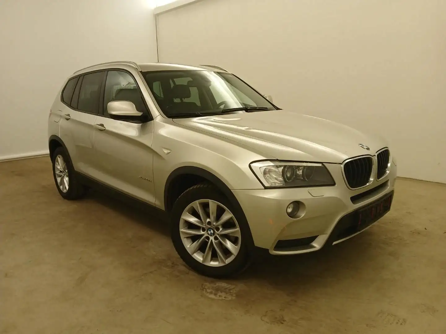 BMW X3 xDrive 20 d*NAVI*XENON*Head-Up*AHK* Silber - 2