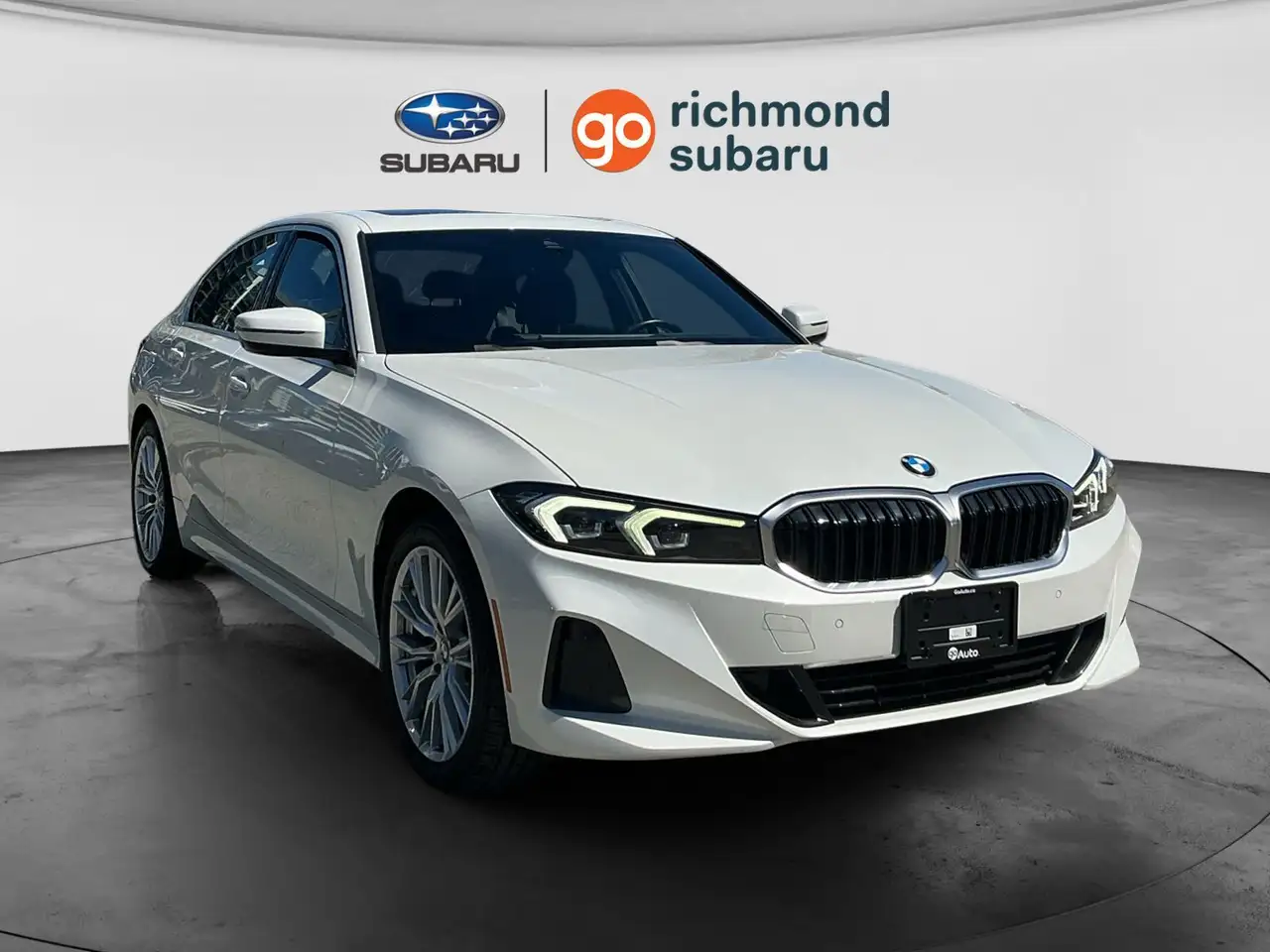 BMW 3 Series снимка BMW 3 Series