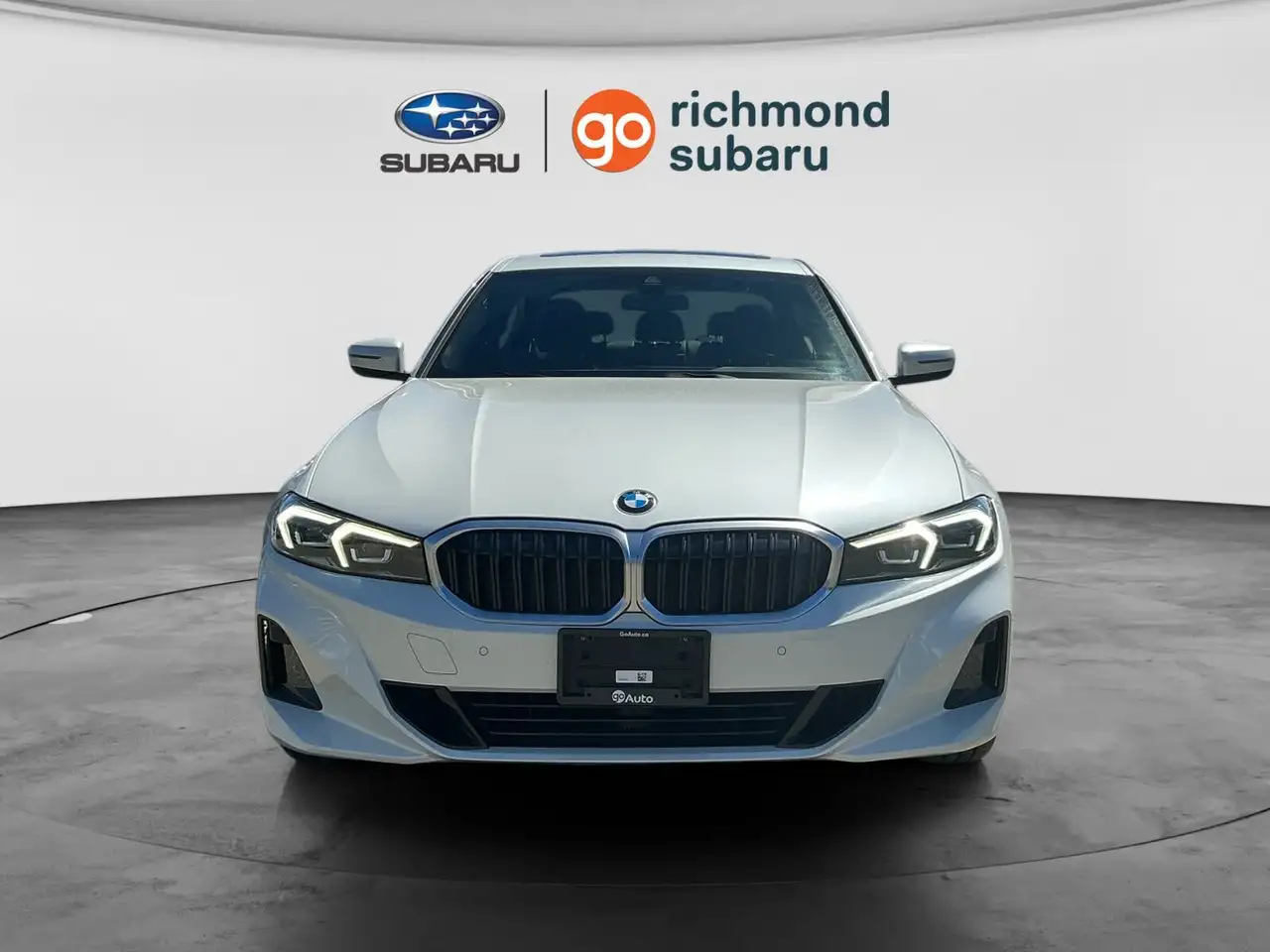 BMW 3 Series снимка BMW 3 Series