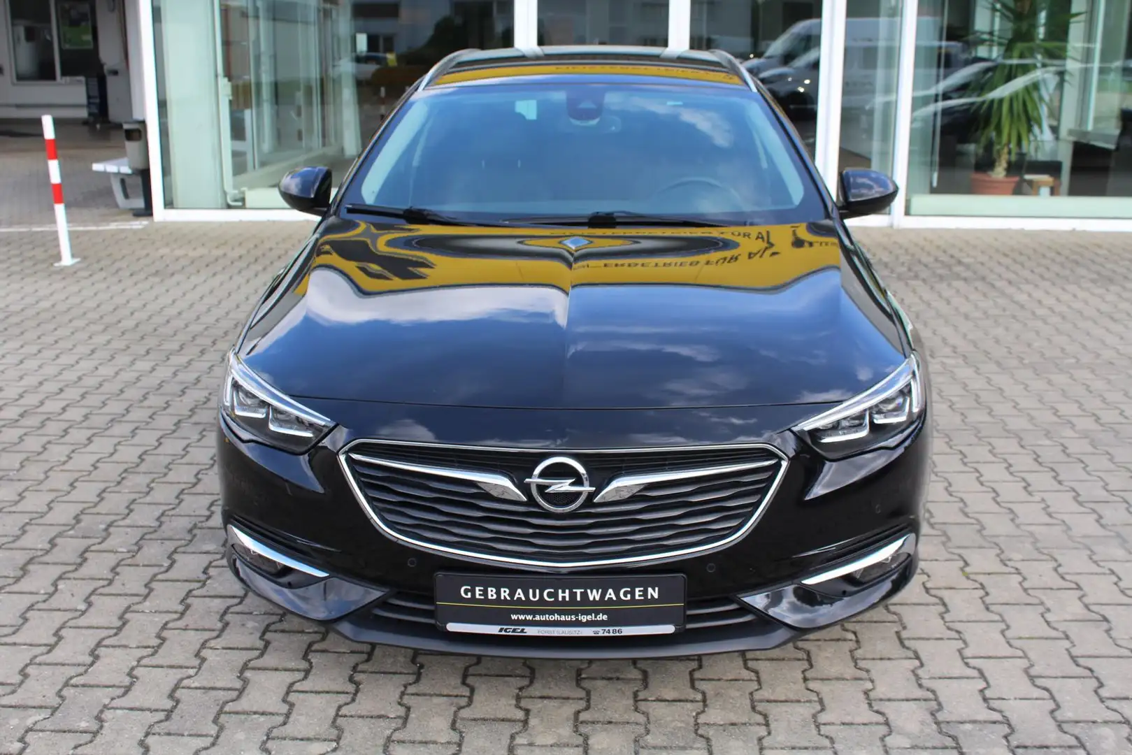Opel Insignia INNOVATION, LED Matrix, Sitzheizung, AHK Zwart - 2