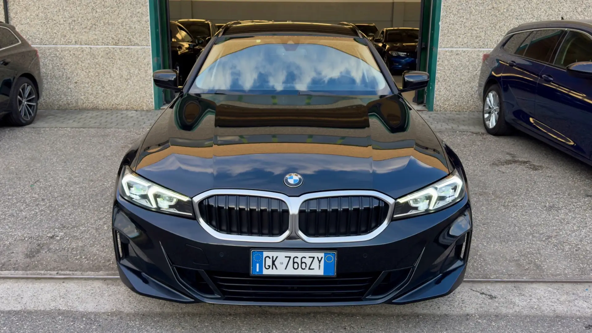 BMW 318 BMW 318D 48V TOURING ADVANTAGE 2.0 150CV - FARI FU Nero - 2