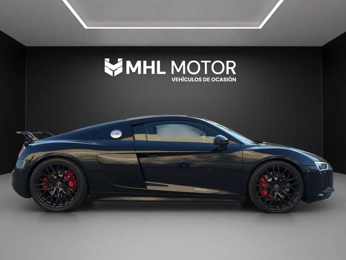 Audi R8 5.2 FSI plus V10 Quattro S tronic Noir - 1
