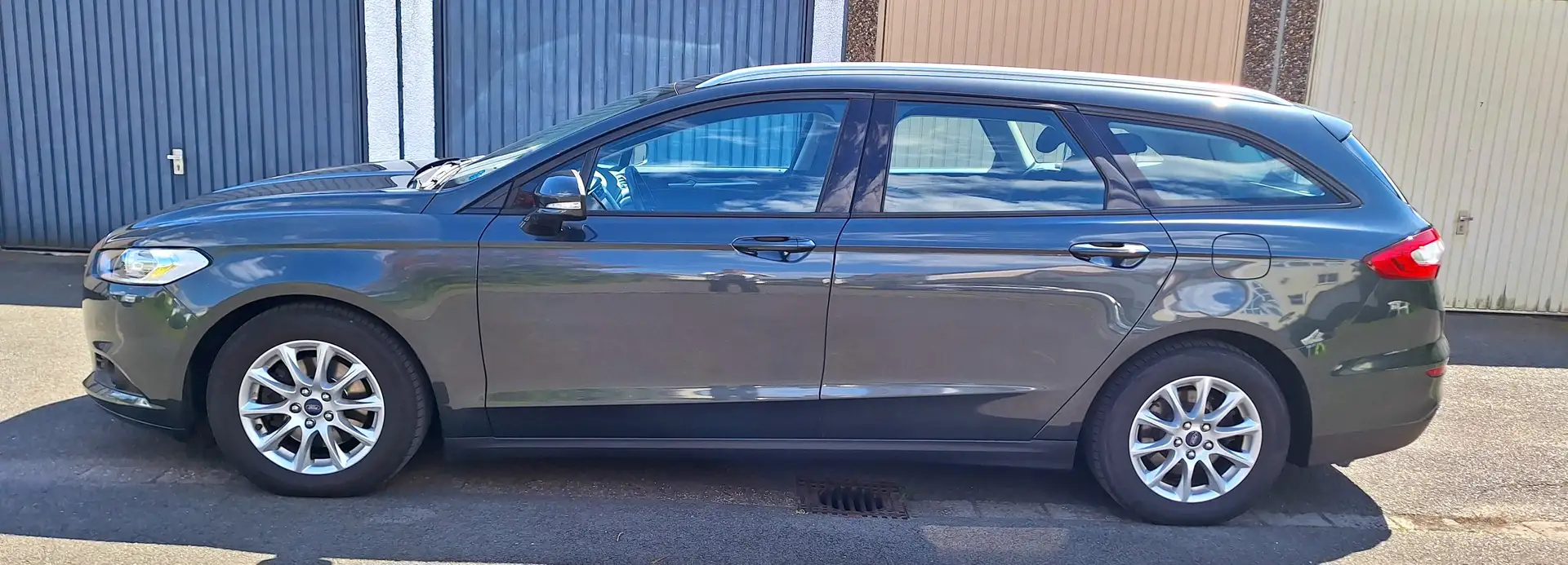 Ford Mondeo Mondeo Turnier 1.5 EcoBoost Start-Stopp Business E Vert - 1