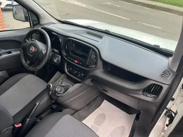 Fiat Doblo view 10