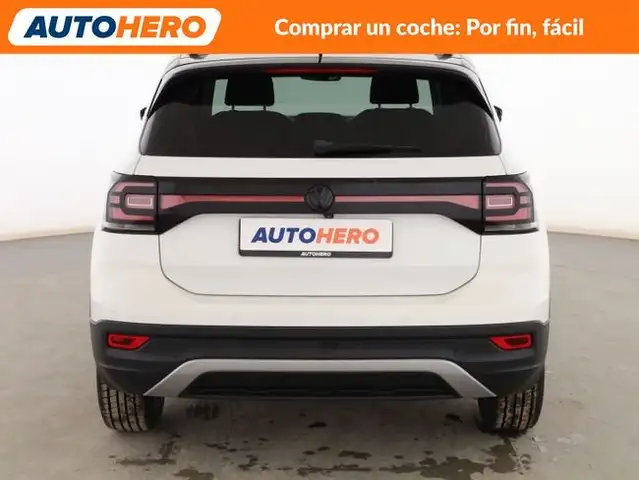 Volkswagen T-Cross view 5
