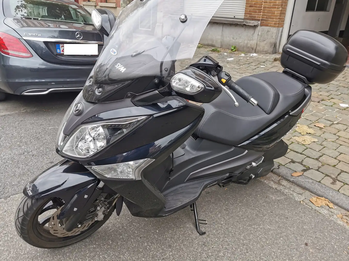 SYM Joyride 300 300i ABS Zwart - 2