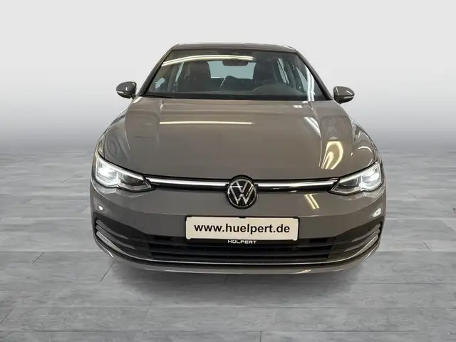 Volkswagen Golf view 8