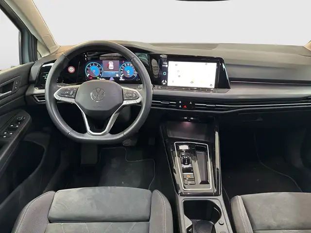 Volkswagen Golf view 10