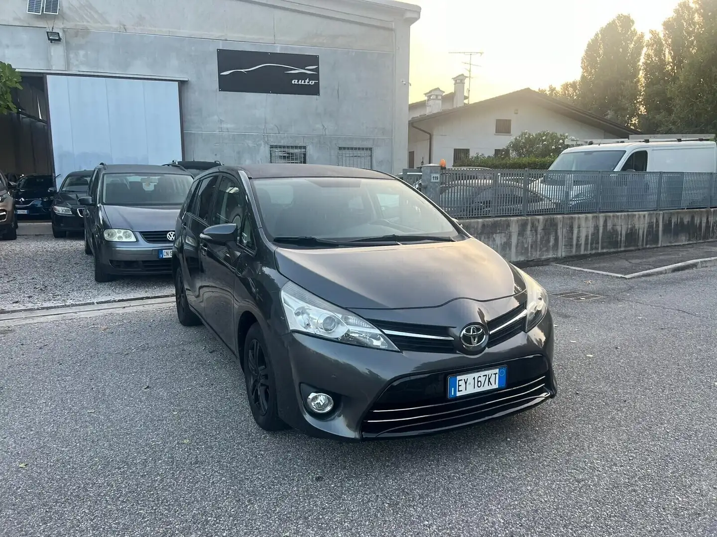 Toyota Verso 1.6 D-4D Style Grigio - 1
