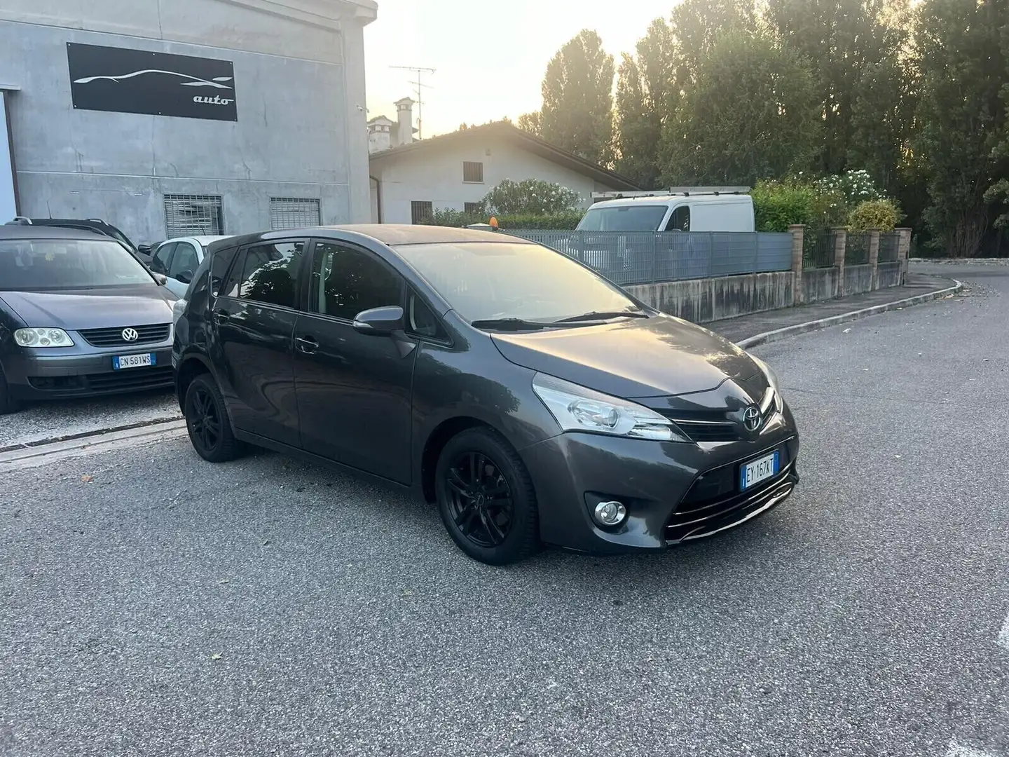 Toyota Verso 1.6 D-4D Style Grigio - 2