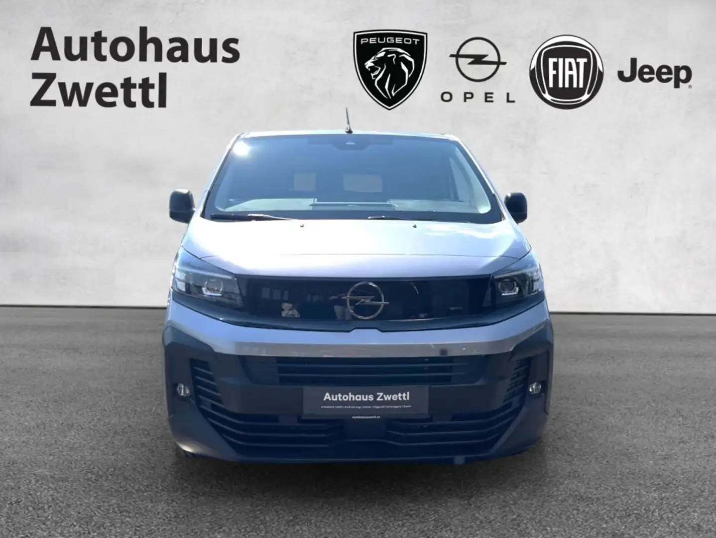Opel Vivaro XL BHDI 180 EAT8 Szürke - 2
