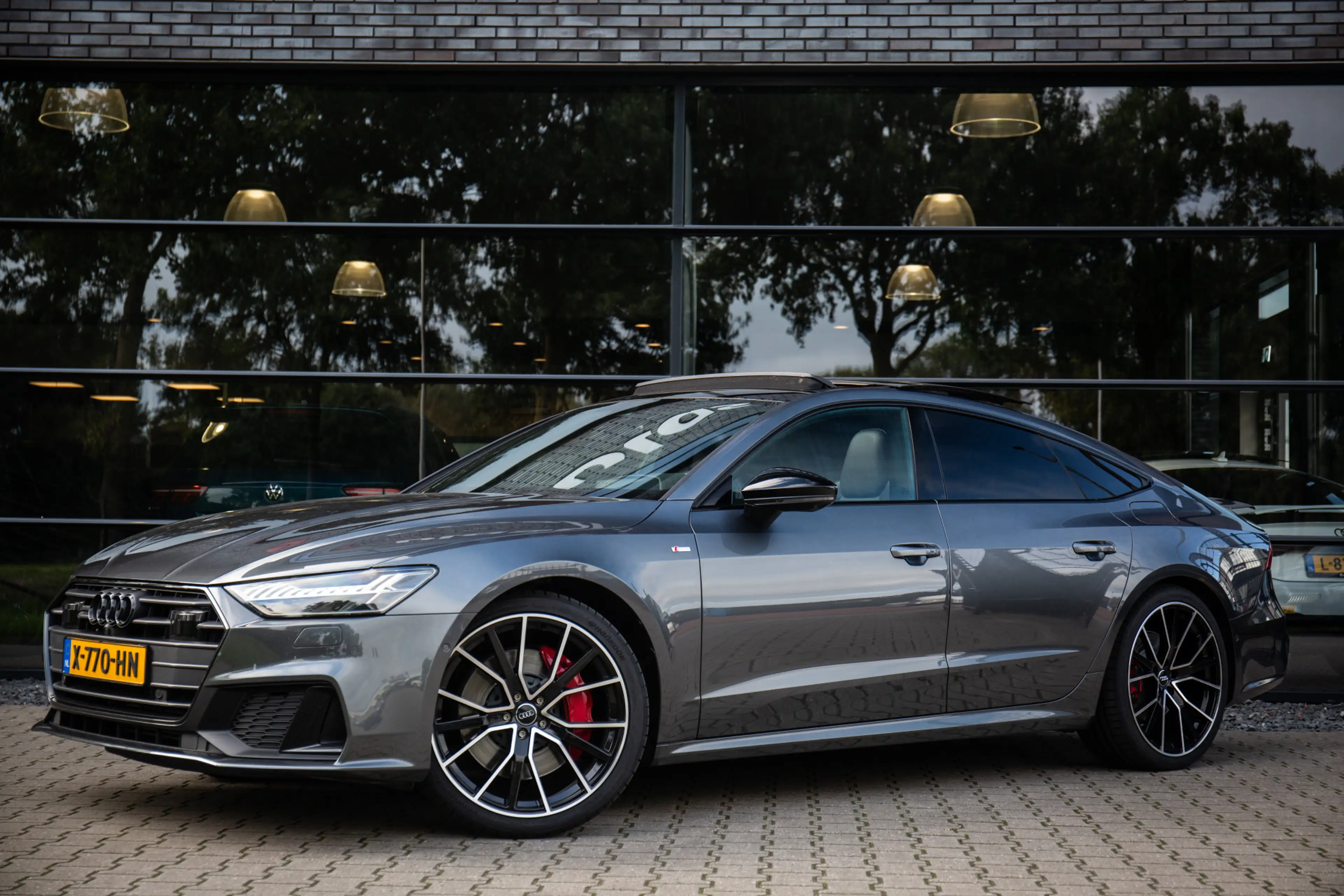Audi A7 Sportback 55 TFSI e quattro Competition , Panorama — photo 2