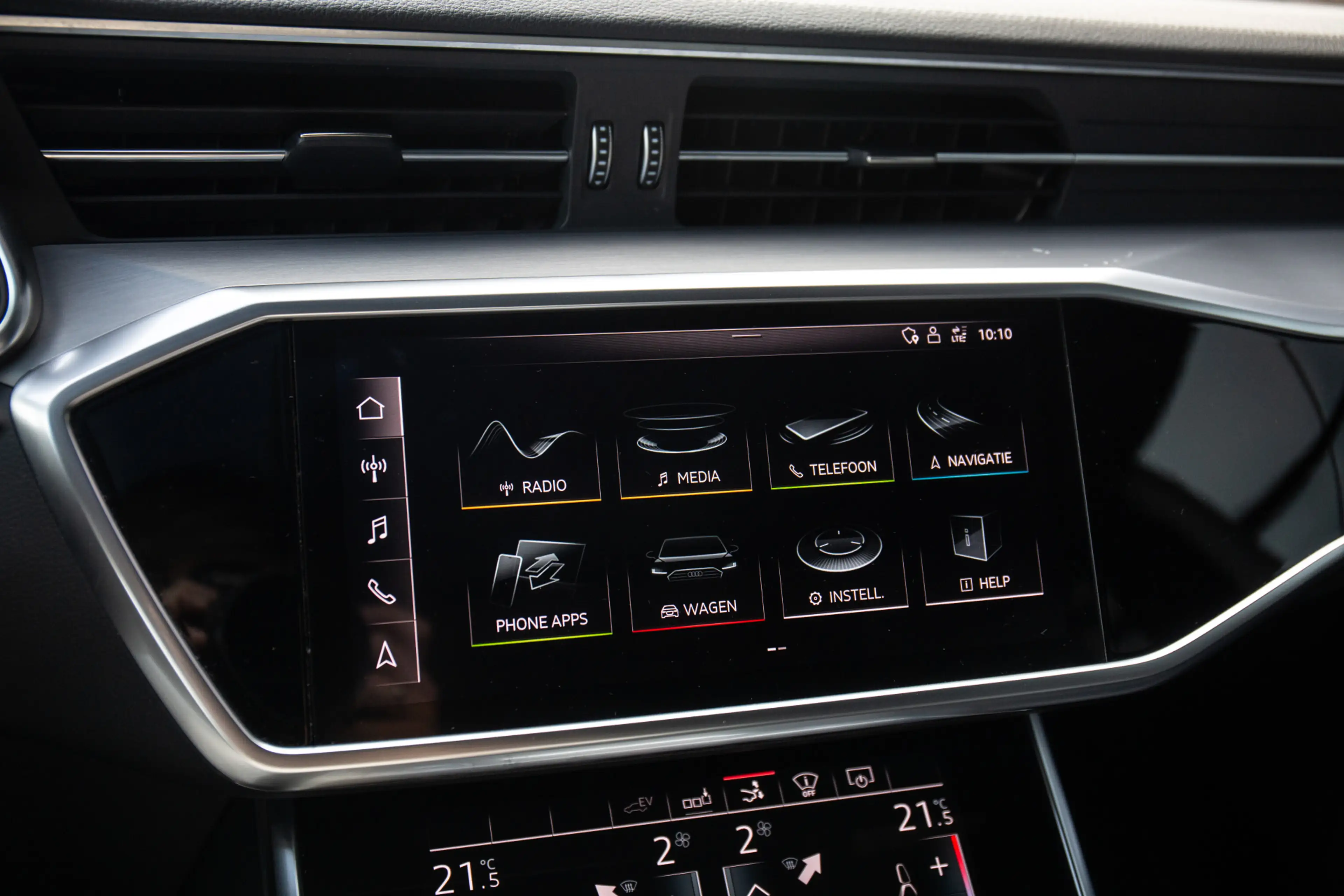 Audi A7 Sportback 55 TFSI e quattro Competition , Panorama — photo 14