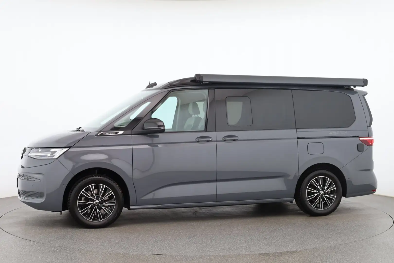Volkswagen T7 California VW T7 California Beach TDI Grau - 2