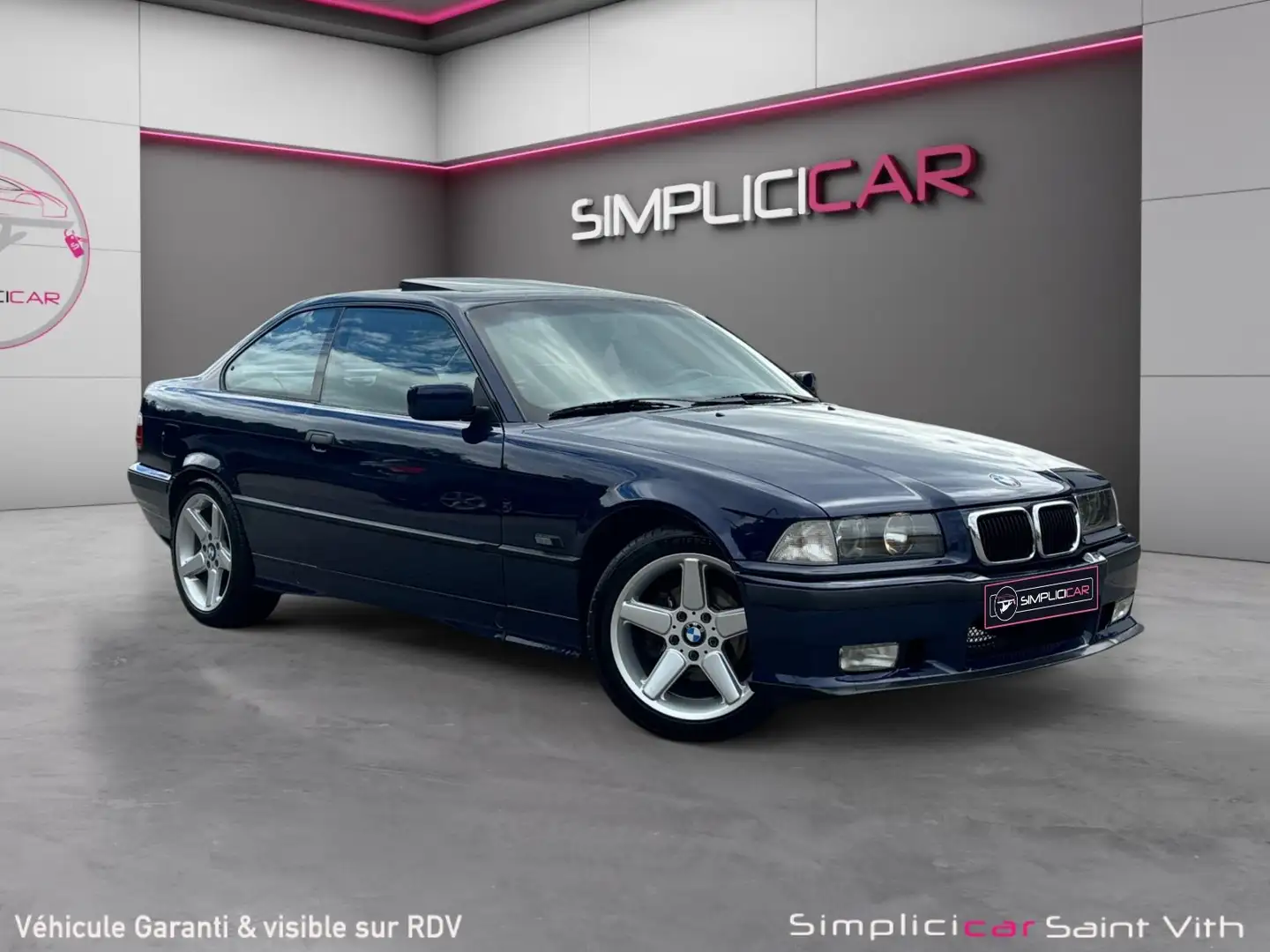 BMW 318 318is Blauw - 2