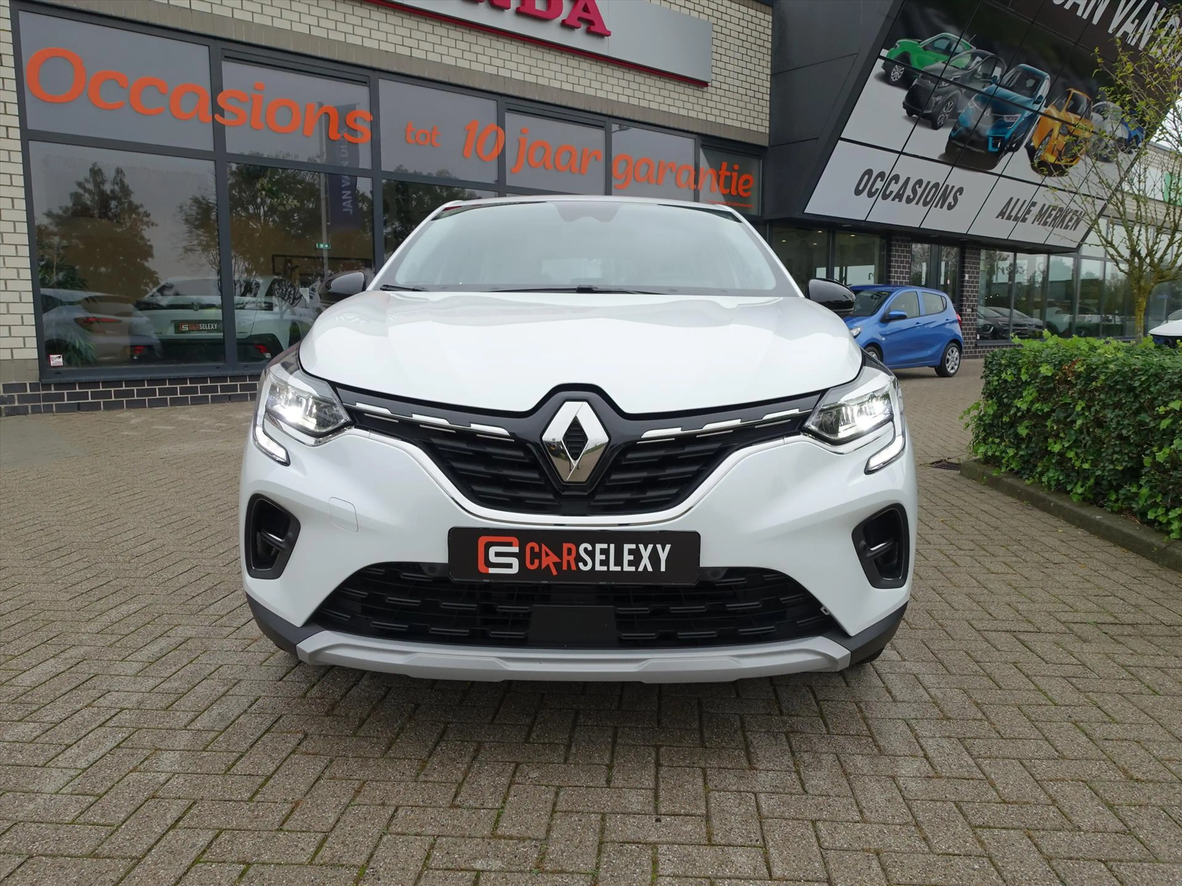 Renault Captur TCe 101pk Life 4 SEIZOENENBANDEN — photo 8