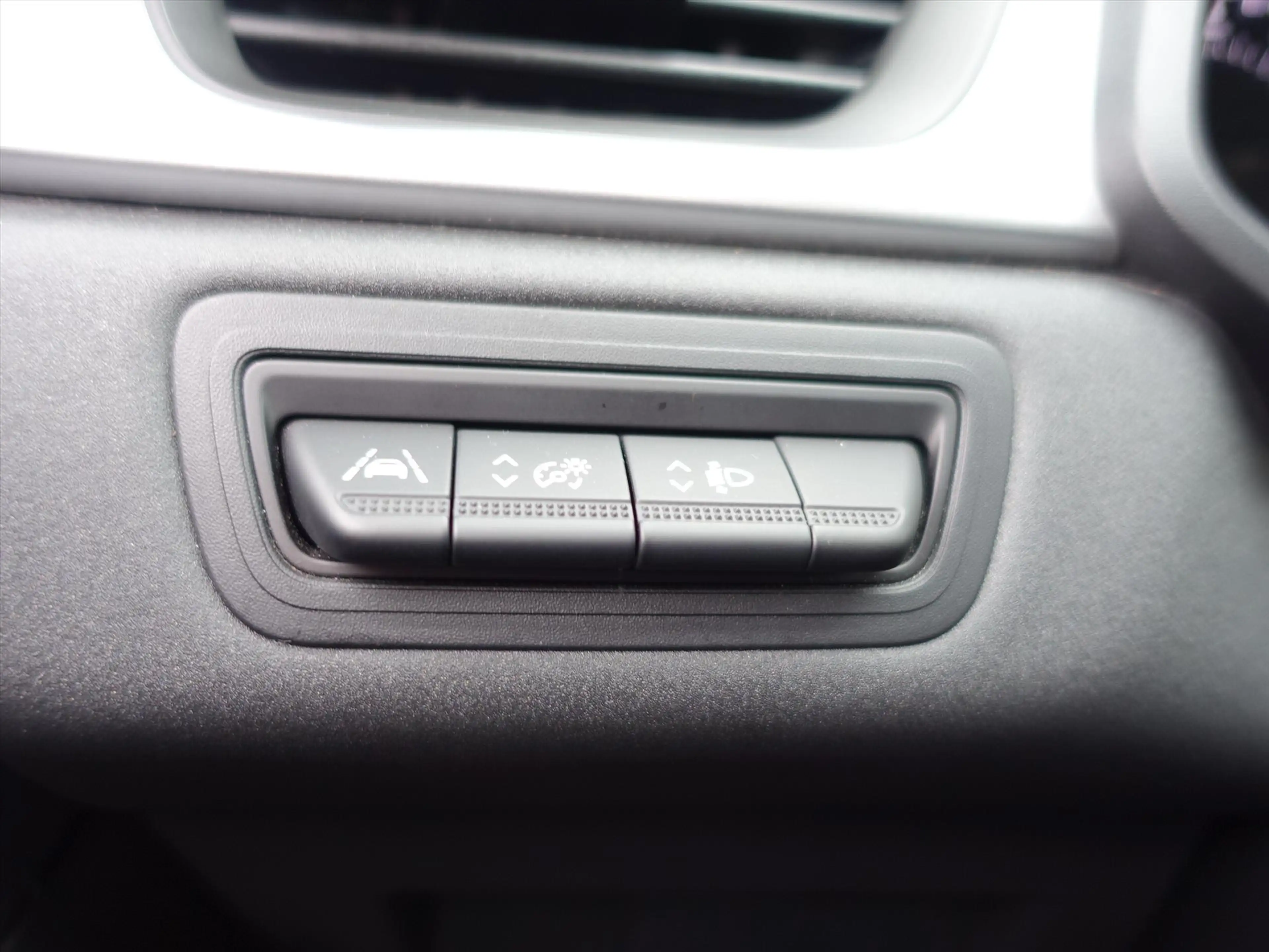 Renault Captur TCe 101pk Life 4 SEIZOENENBANDEN — photo 19