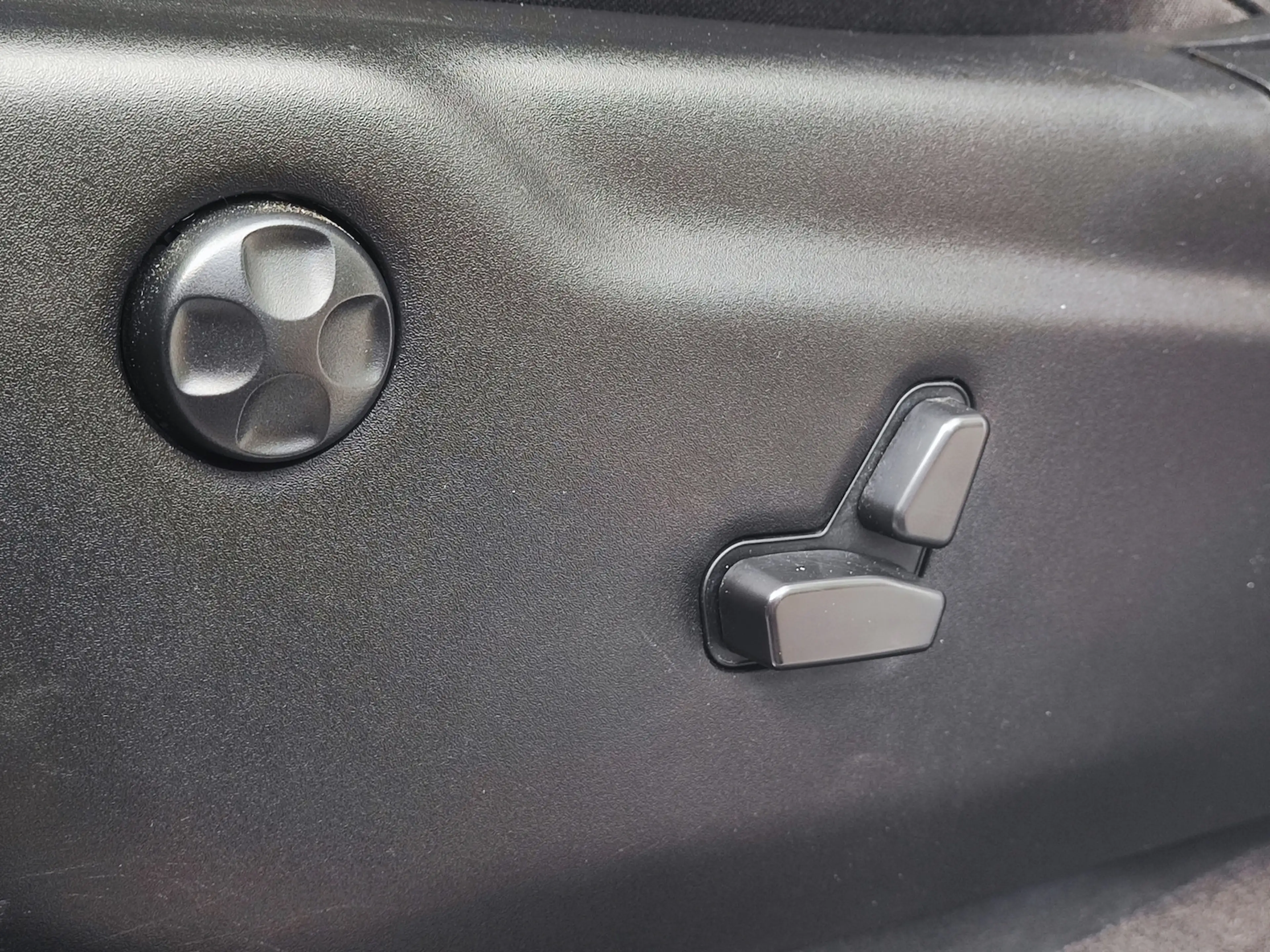 Dodge Durango GT Blacktop AWD|LED|LEDER|KAMERA|SHZ|LCI| — photo 25