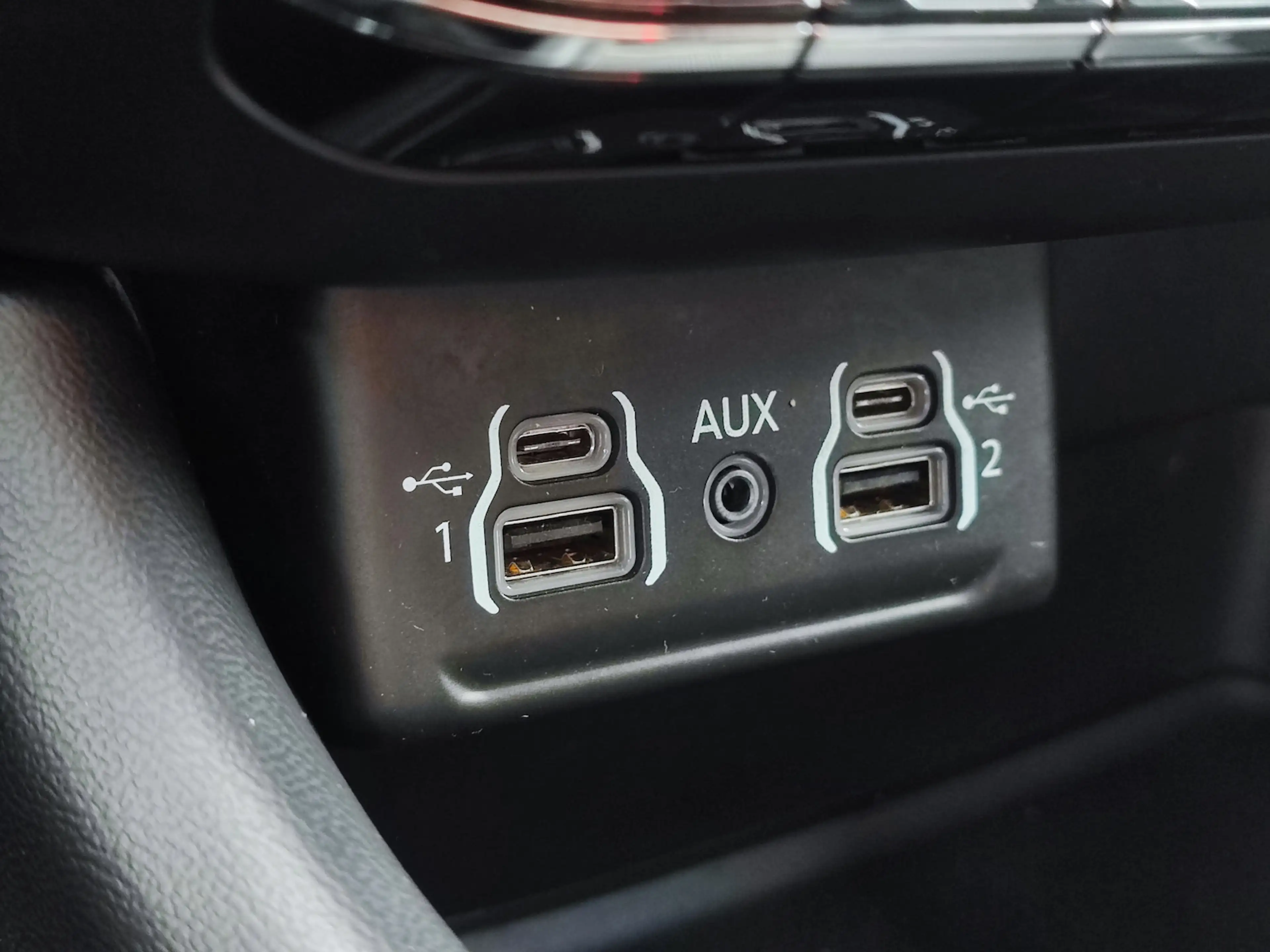 Dodge Durango GT Blacktop AWD|LED|LEDER|KAMERA|SHZ|LCI| — photo 24