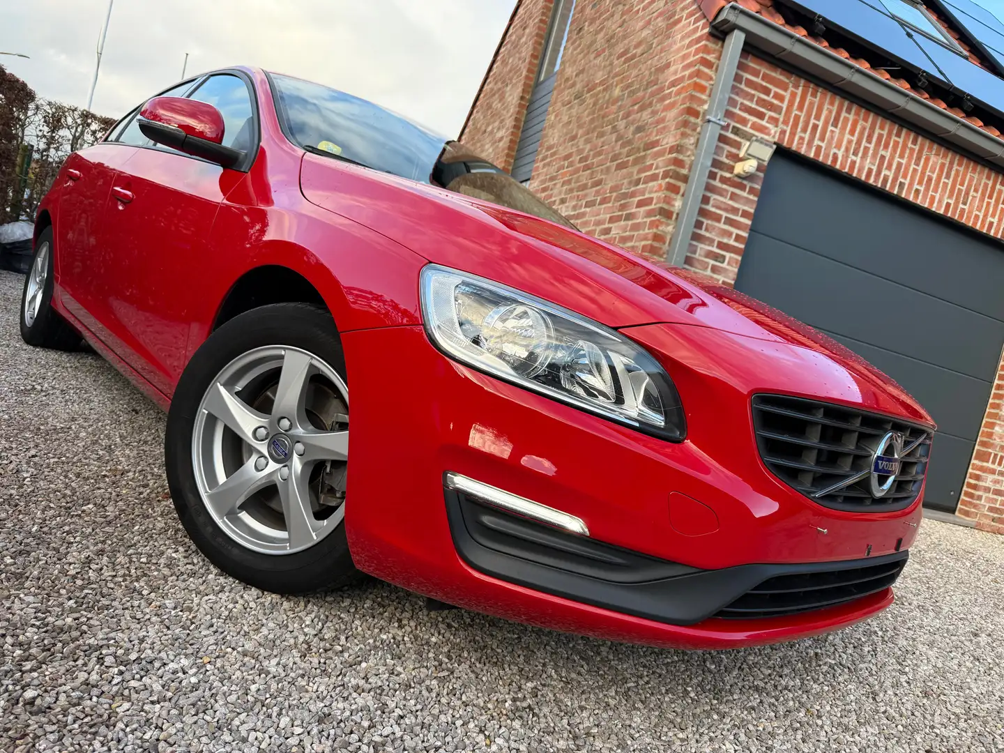 Volvo S60 S60 2.0 D2 Dynamic Edition Rouge - 1