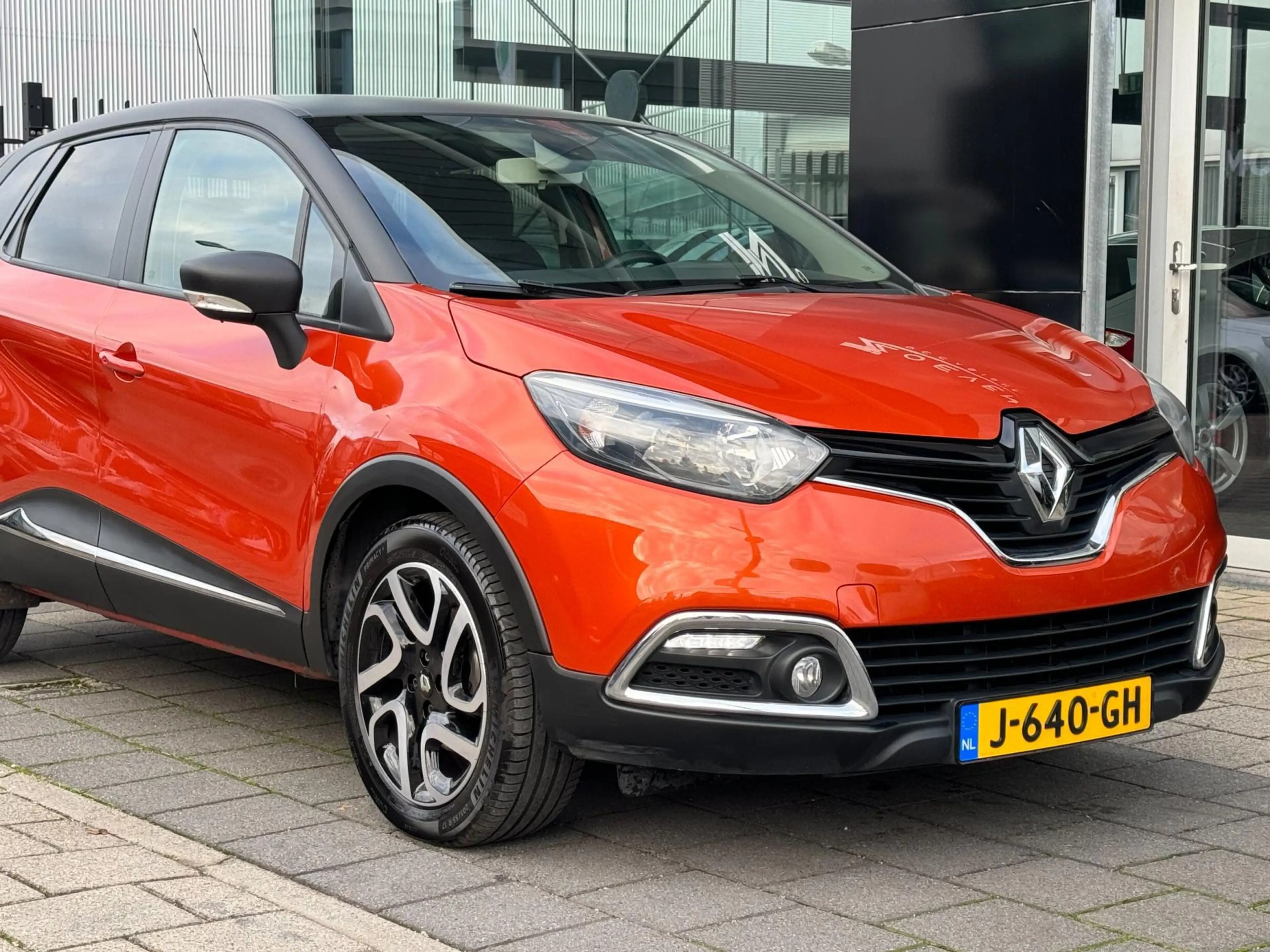 Renault Captur 1.2 TCe Dynamique — photo 3