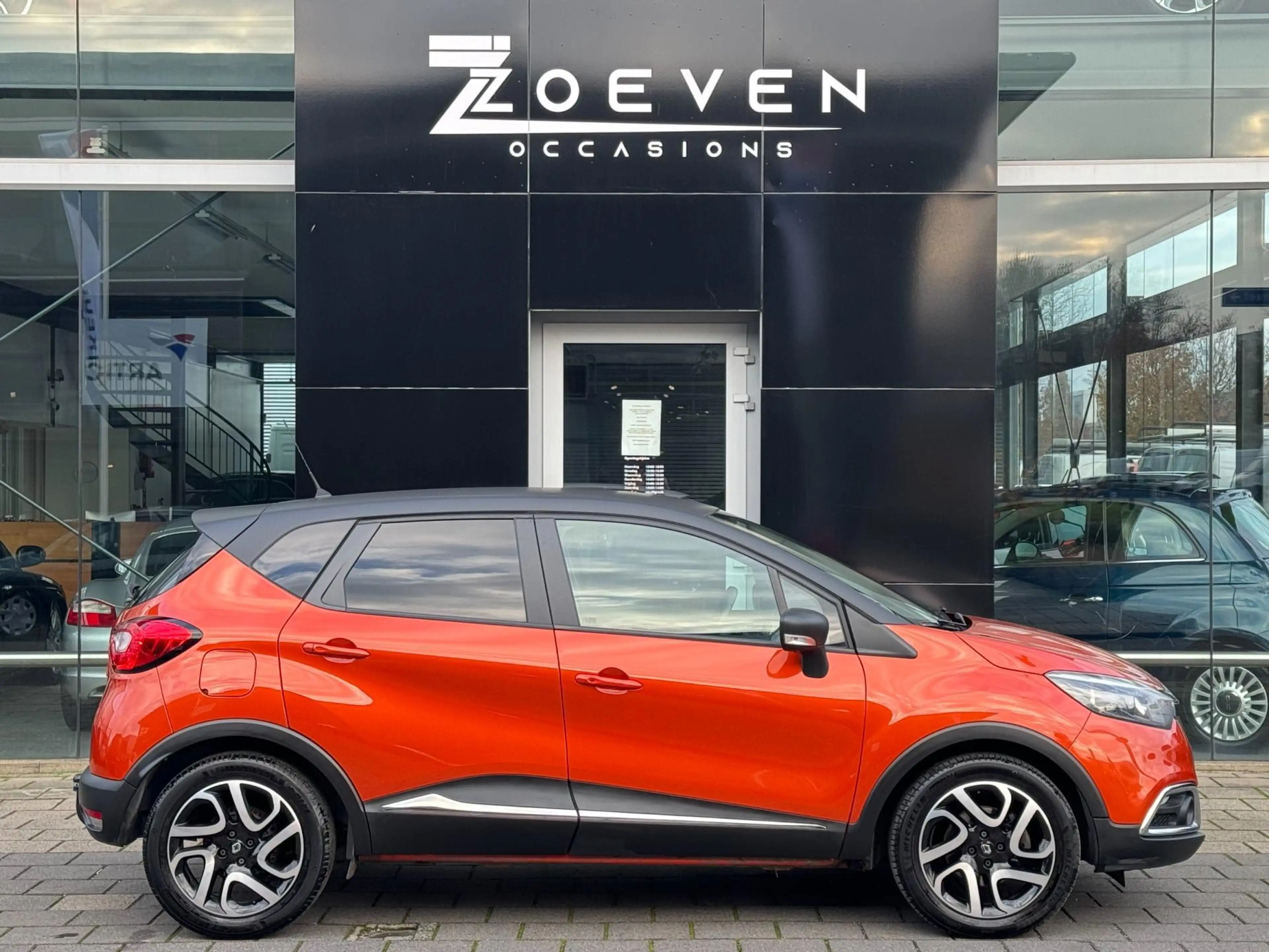 Renault Captur 1.2 TCe Dynamique — photo 6