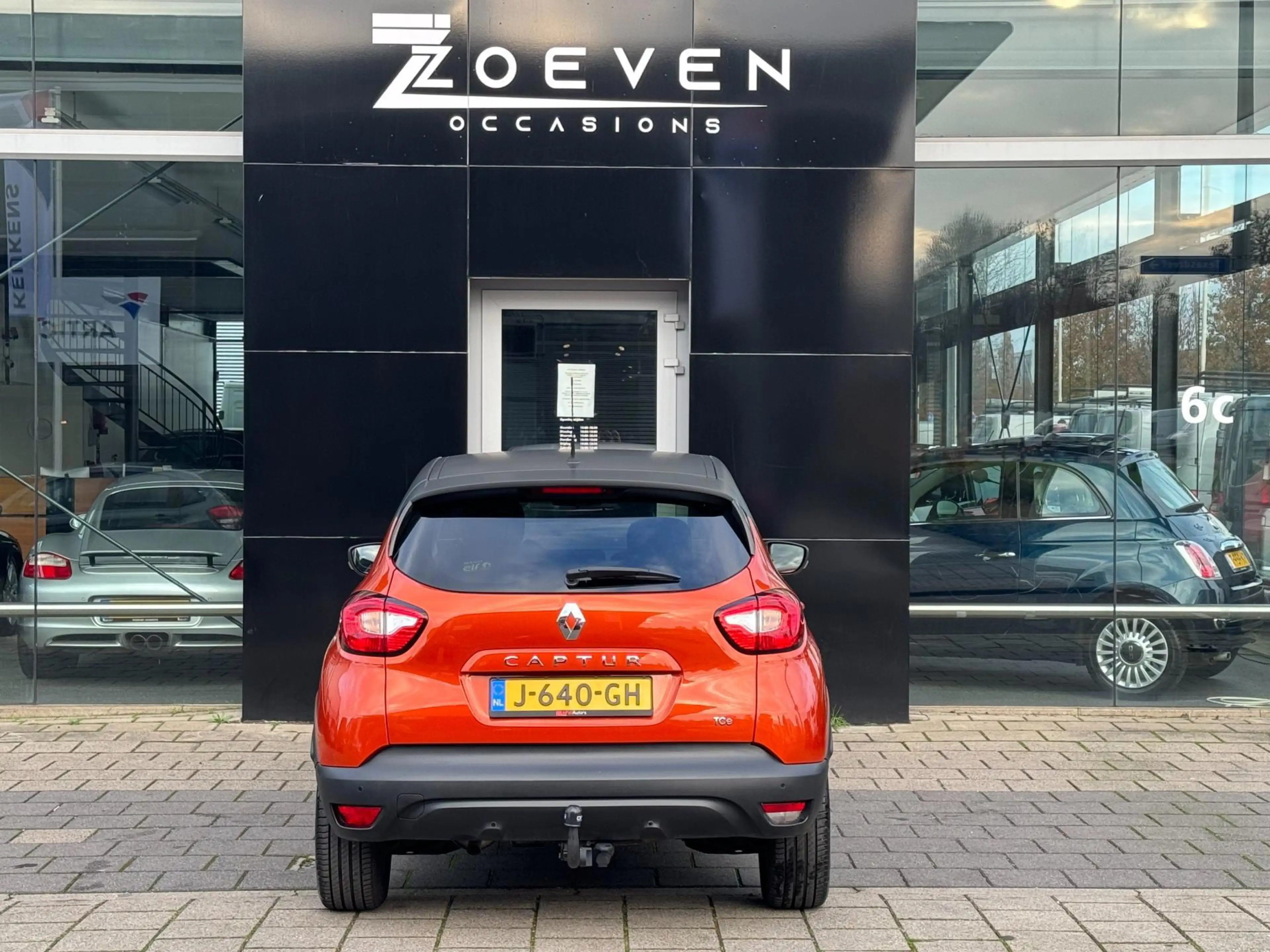Renault Captur 1.2 TCe Dynamique — photo 11