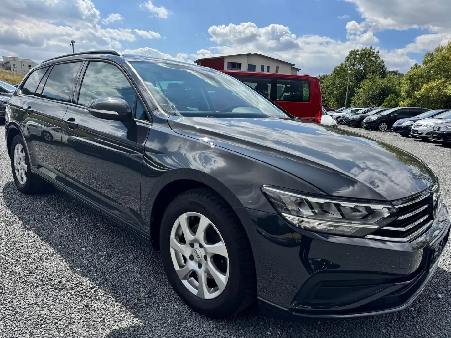 Volkswagen Passat Variant 2.0 TDI *DSG*PDCHI+VO+KAMERA*DAB* Gris - 1