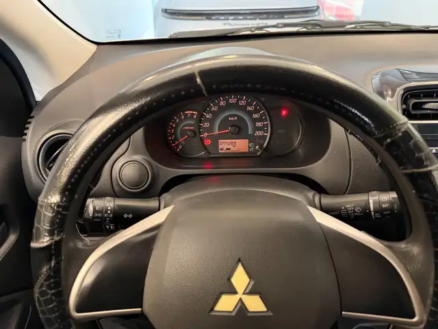 Mitsubishi Space Star view 5