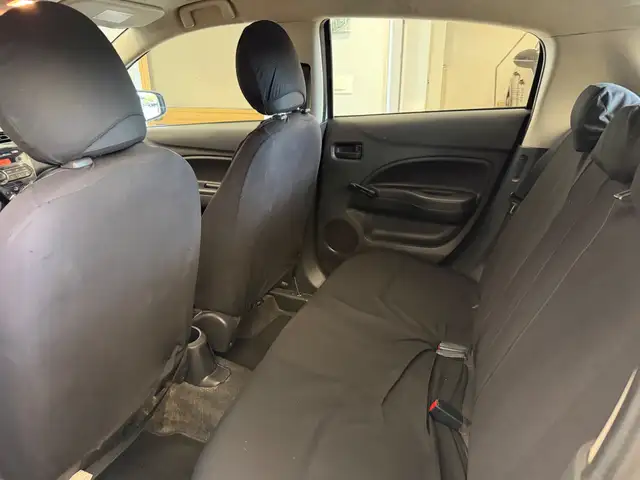 Mitsubishi Space Star view 11