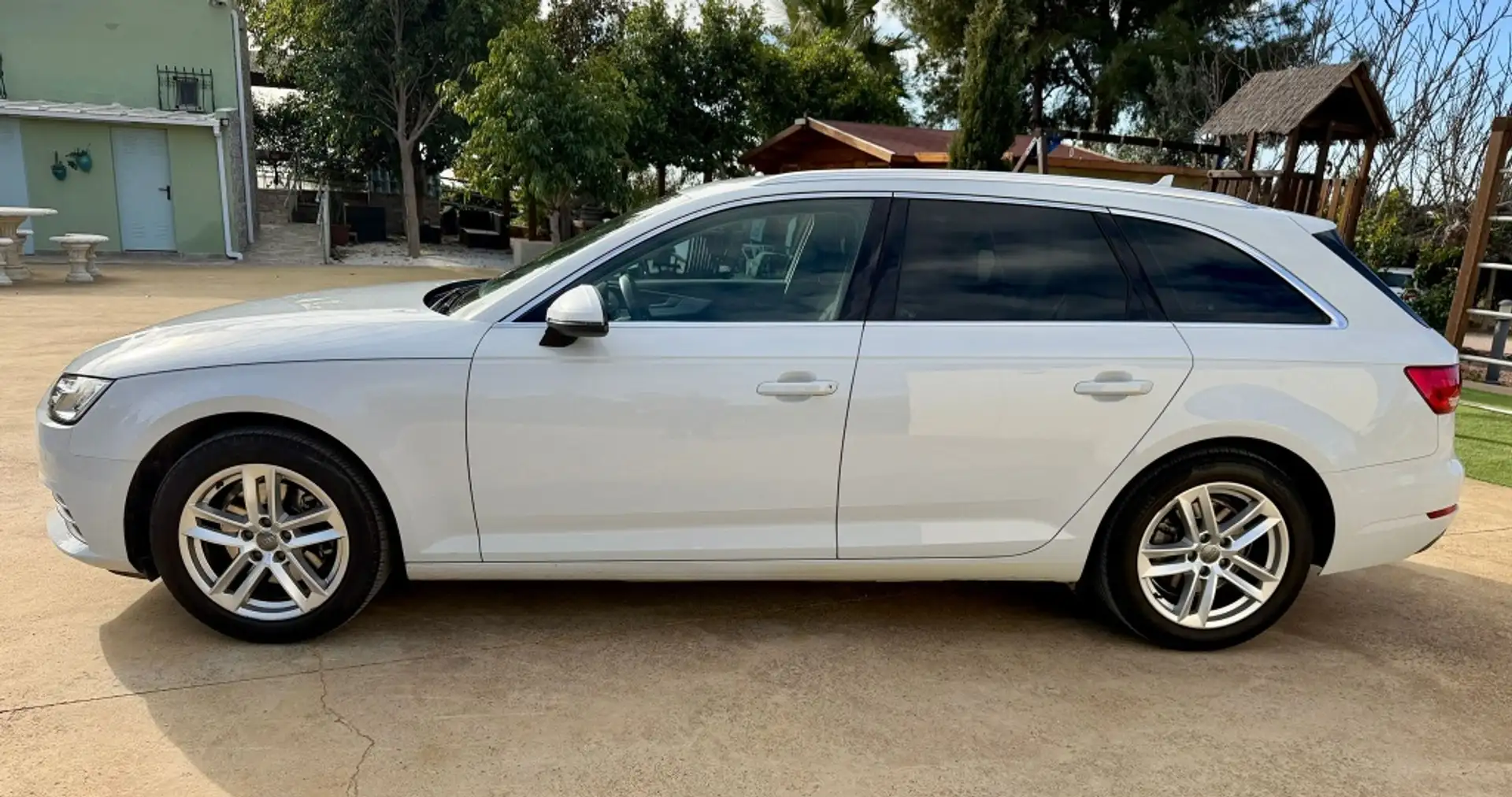 Audi A4 35 TFSI Advanced S tronic 110kW Blanc - 2