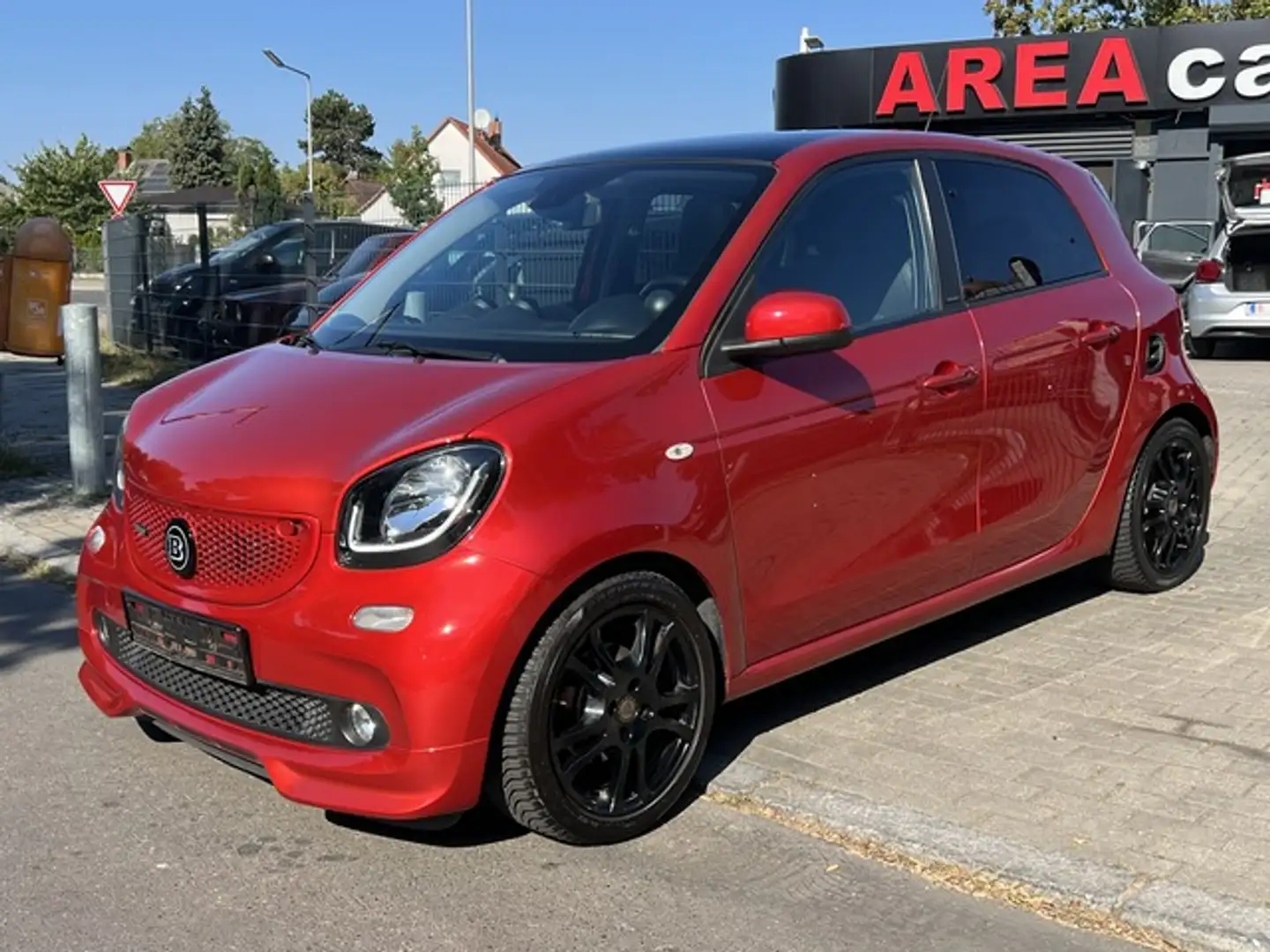 smart forFour BRABUS*EXCLUSIVE*PANO*JLB*KAM*LED*SITZ* Rot - 1