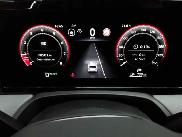 Volkswagen Passat view 11