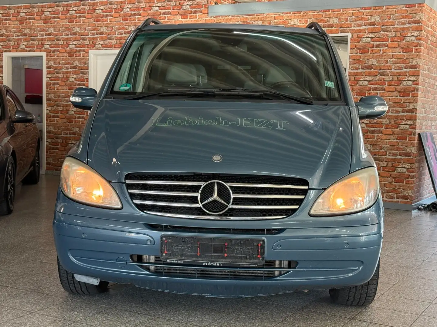 Mercedes-Benz Viano 3.0 CDI lang-7Sitze-AHK-2Schiebetüren-Navi Grau - 2