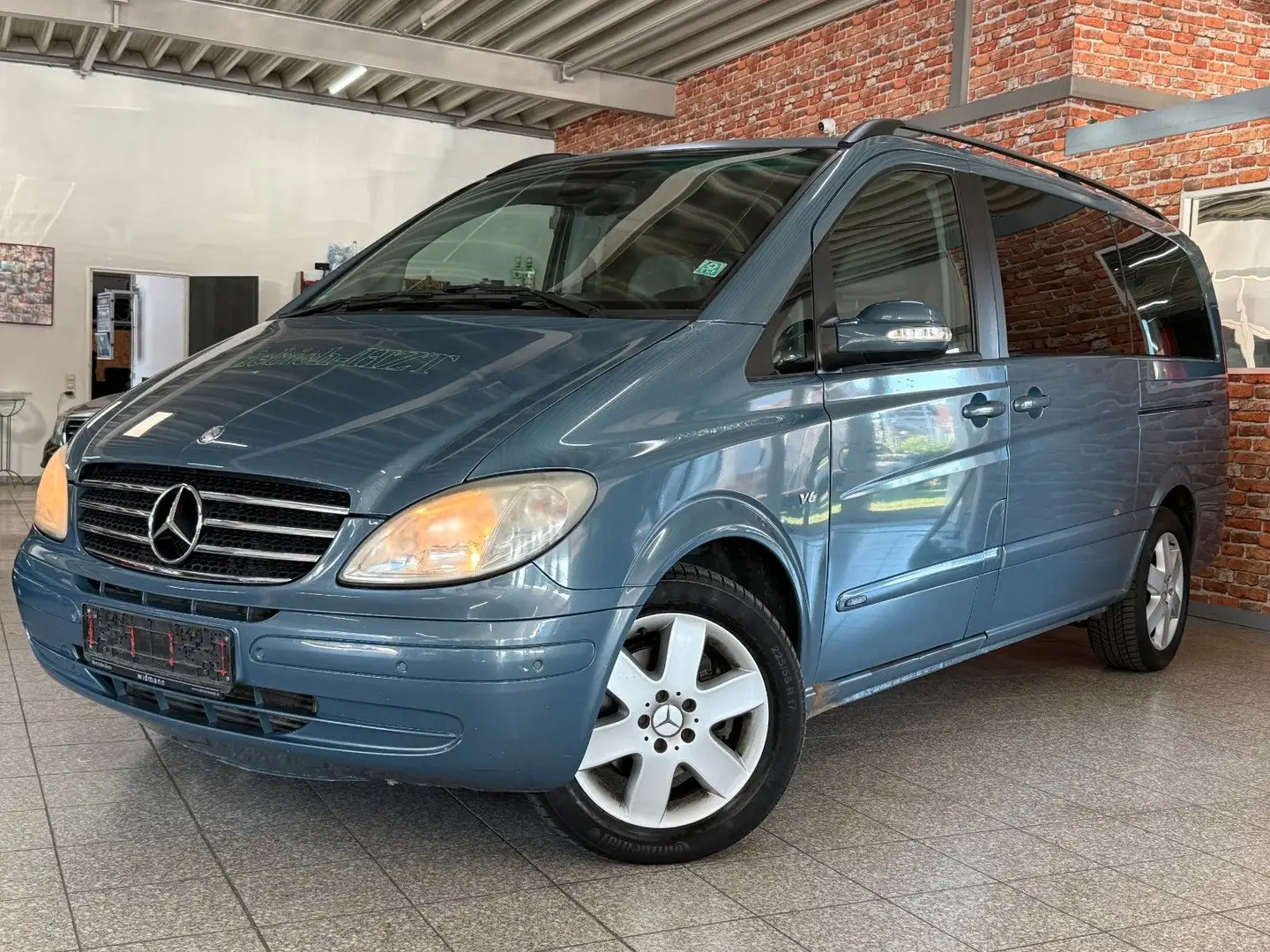 Mercedes-Benz Viano 3.0 CDI lang-7Sitze-AHK-2Schiebetüren-Navi Grau - 1
