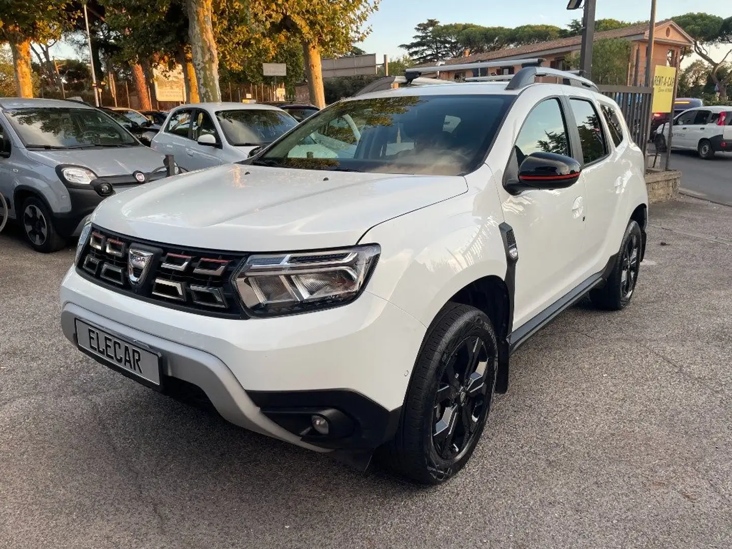 Dacia Duster 1.0 TCe GPL 4x2 Prestige Bianco - 1