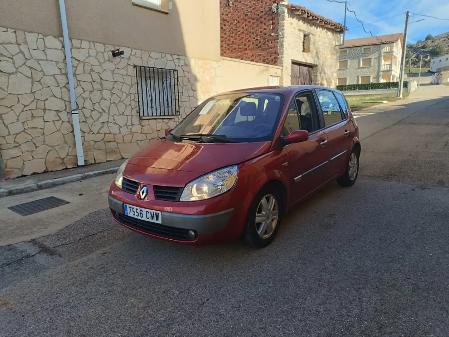 Renault Scenic II 2.0 Luxe Privilege 136 Paars - 1