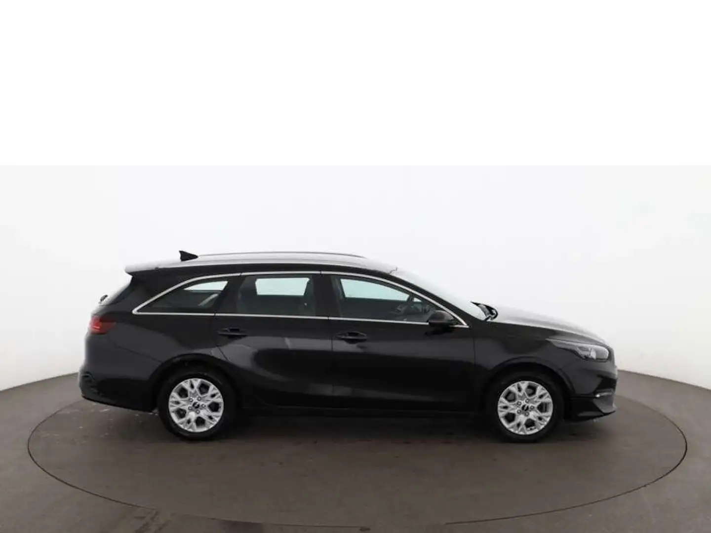 Kia Ceed SW / cee'd SW Ceed SW 1.6 Silber LEDER NAVI R-CAM TEMP ASSIST Schwarz - 2