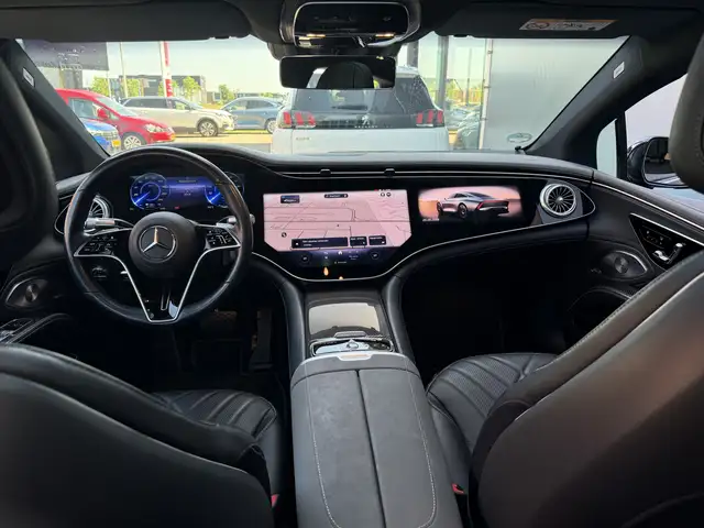 Mercedes-Benz Eqs view 20
