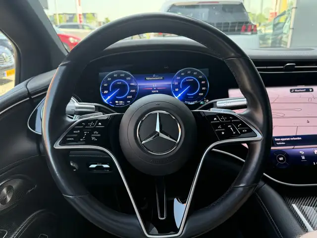 Mercedes-Benz Eqs view 26