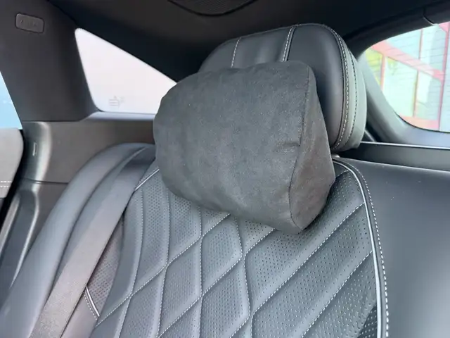 Mercedes-Benz Eqs view 19