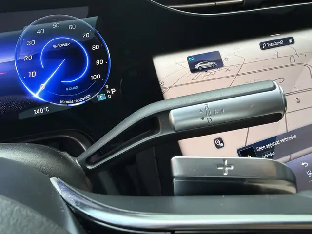 Mercedes-Benz Eqs view 29
